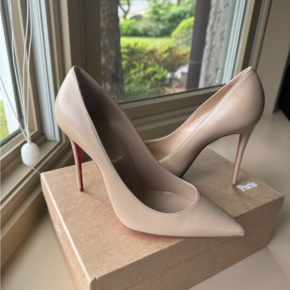 Christian Louboutin Kate 100 Nude